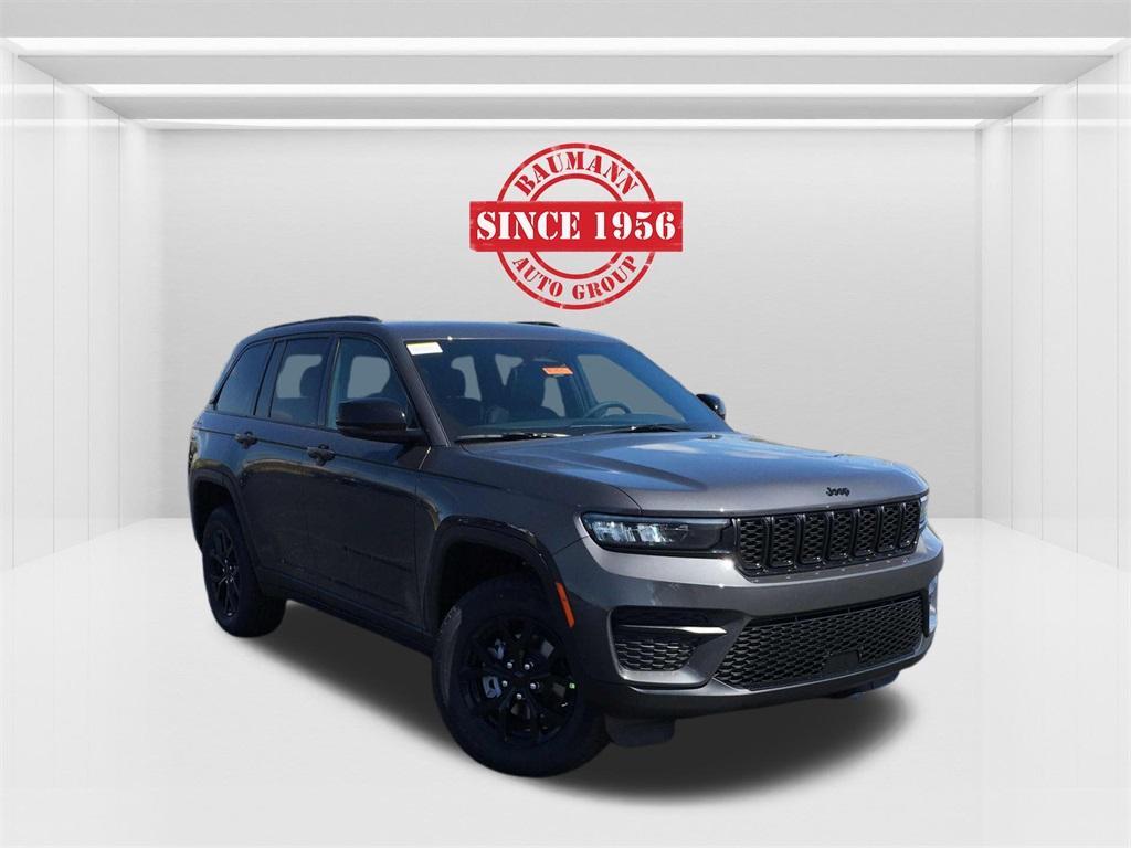 new 2025 Jeep Grand Cherokee car, priced at $44,355