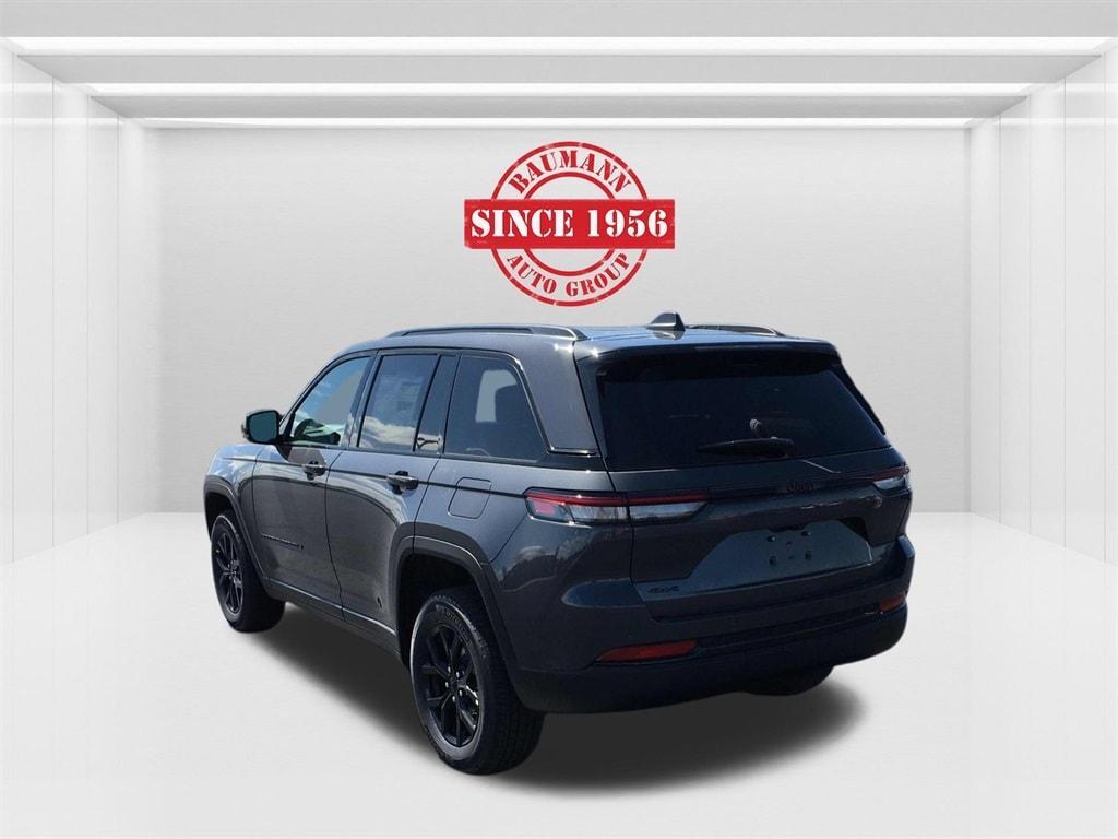 new 2025 Jeep Grand Cherokee car, priced at $44,355