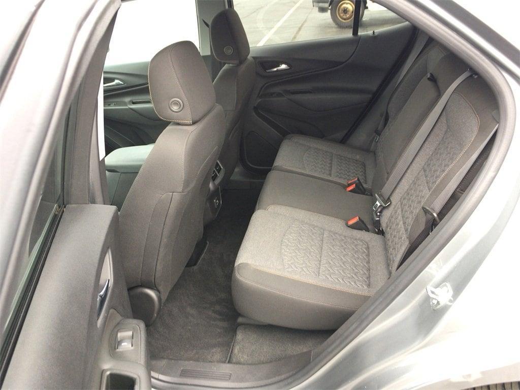 used 2024 Chevrolet Equinox car, priced at $21,889