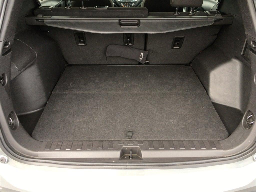 used 2024 Chevrolet Equinox car, priced at $21,889