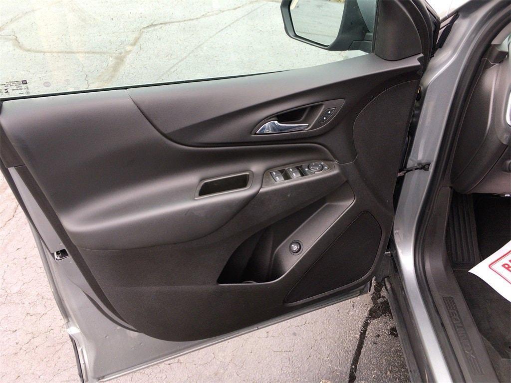 used 2024 Chevrolet Equinox car, priced at $21,889