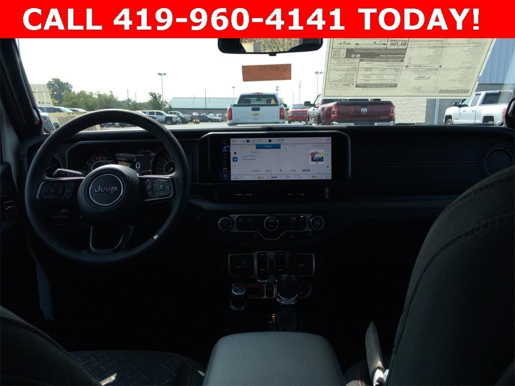 new 2025 Jeep Gladiator car, priced at $57,375
