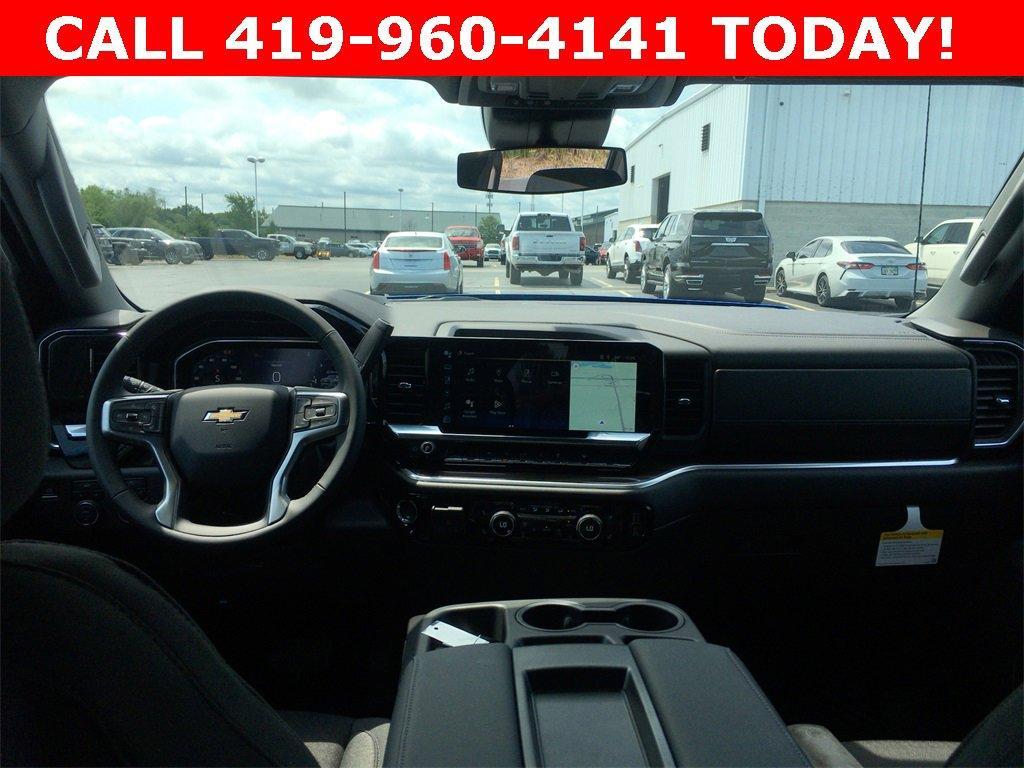 new 2025 Chevrolet Silverado 1500 car, priced at $53,800
