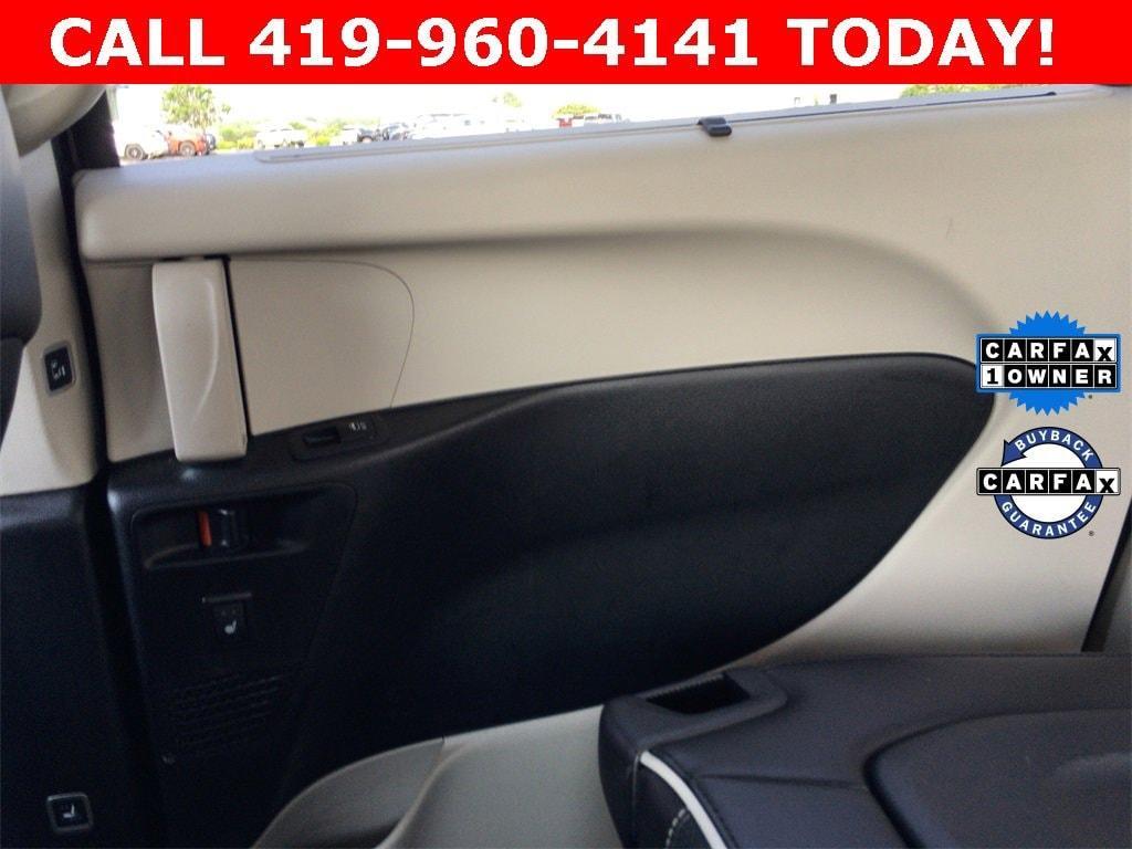 used 2023 Chrysler Pacifica car, priced at $27,910