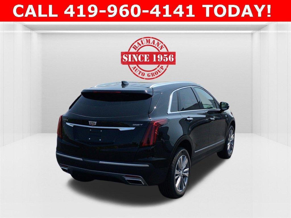 new 2025 Cadillac XT5 car, priced at $50,773