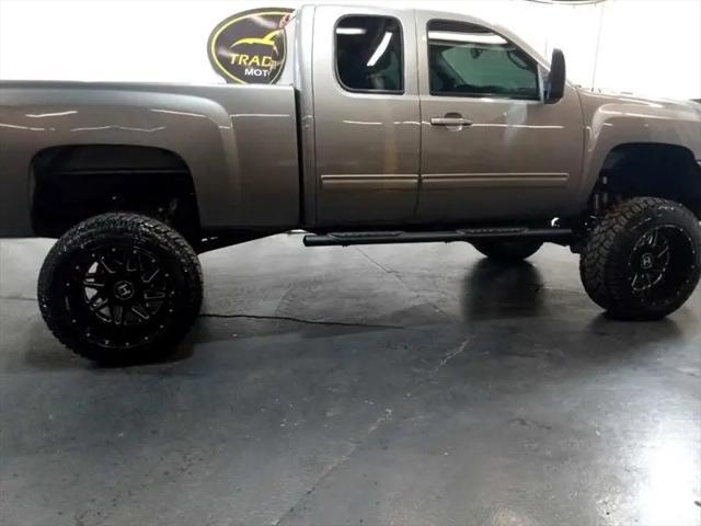 used 2013 Chevrolet Silverado 2500 car, priced at $22,572