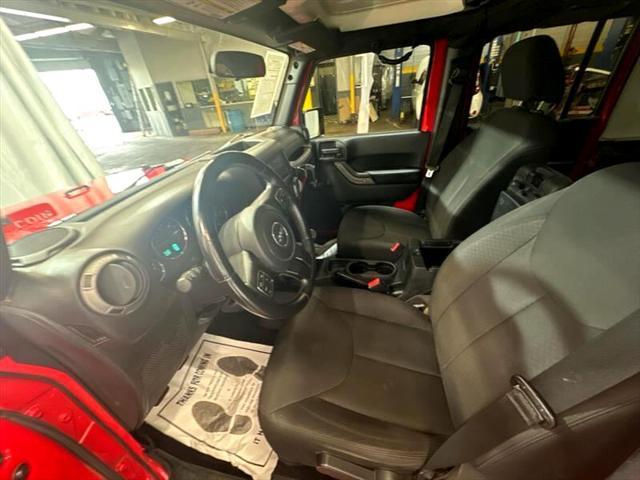 used 2016 Jeep Wrangler Unlimited car, priced at $19,995