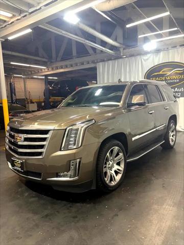 used 2016 Cadillac Escalade car, priced at $25,995