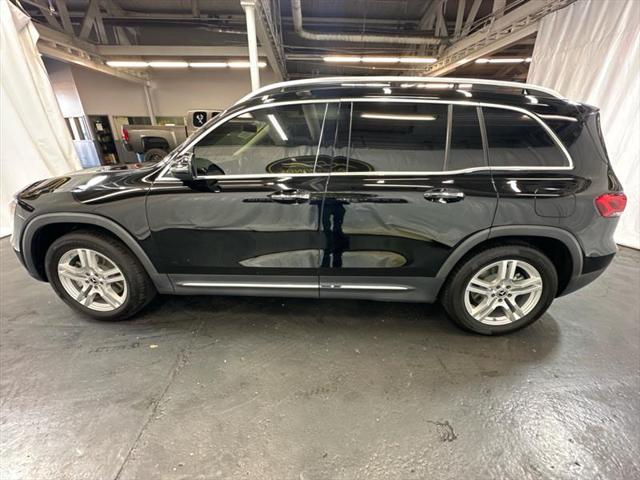 used 2020 Mercedes-Benz GLB 250 car, priced at $19,995