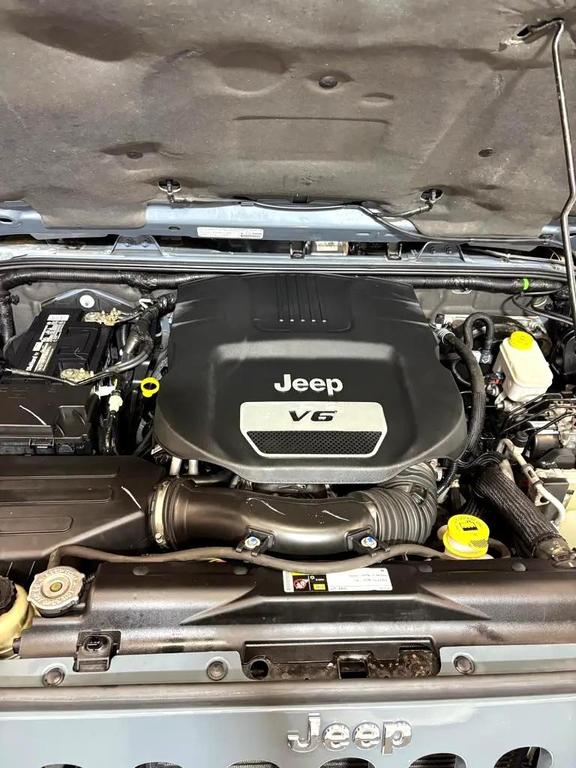 used 2014 Jeep Wrangler Unlimited car, priced at $20,499
