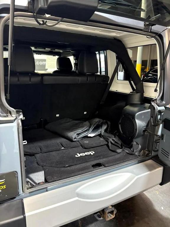 used 2014 Jeep Wrangler Unlimited car, priced at $20,499