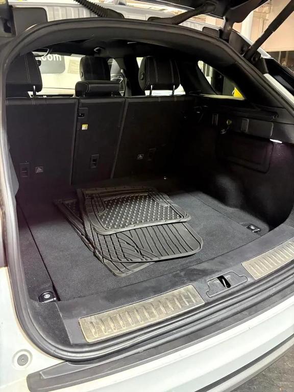 used 2020 Land Rover Range Rover Velar car, priced at $21,995