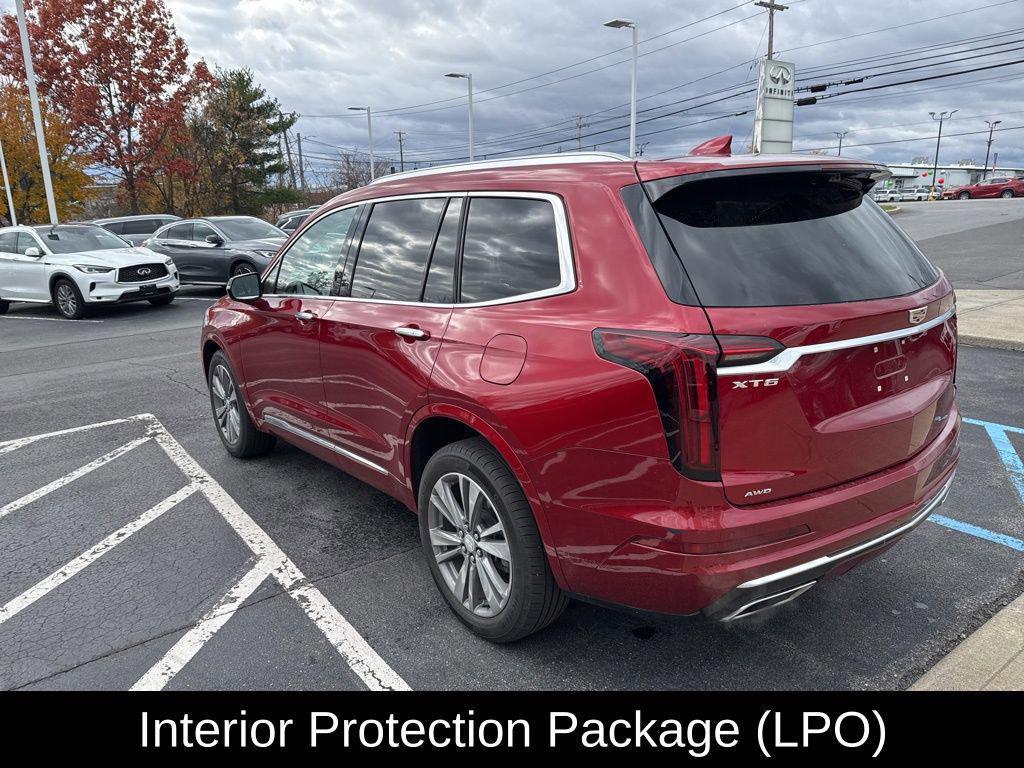 used 2022 Cadillac XT6 car, priced at $34,995