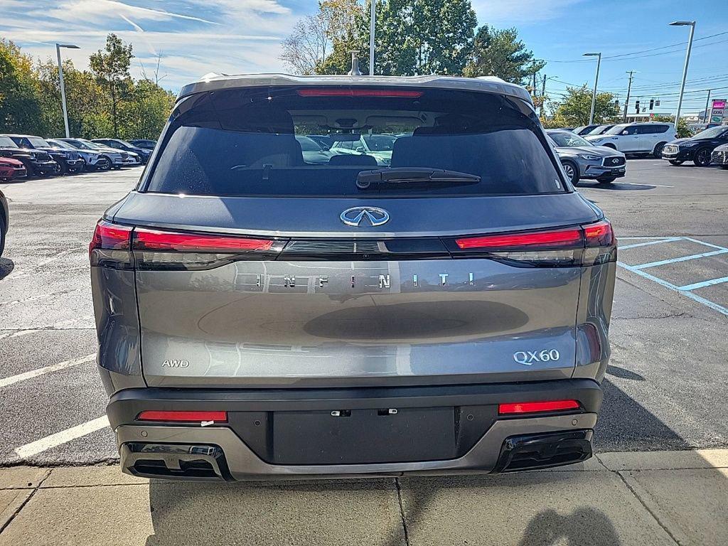used 2025 INFINITI QX60 car, priced at $46,995