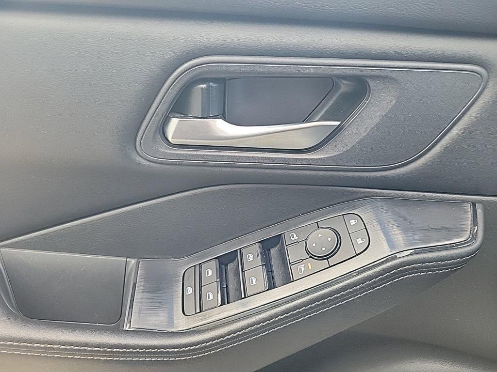 used 2024 Nissan Rogue car, priced at $21,445