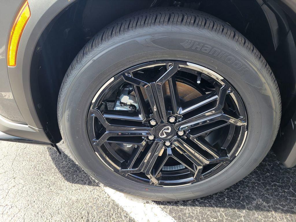 new 2026 INFINITI QX60 car, priced at $58,845