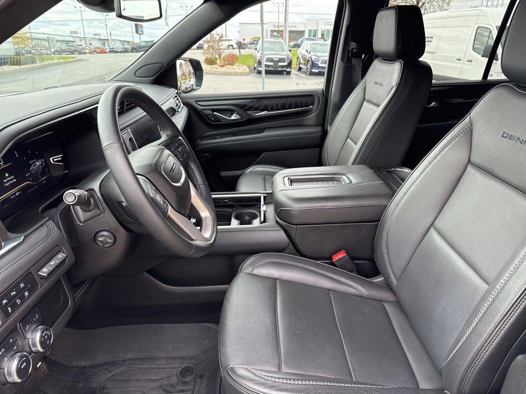 used 2024 GMC Yukon car, priced at $67,995
