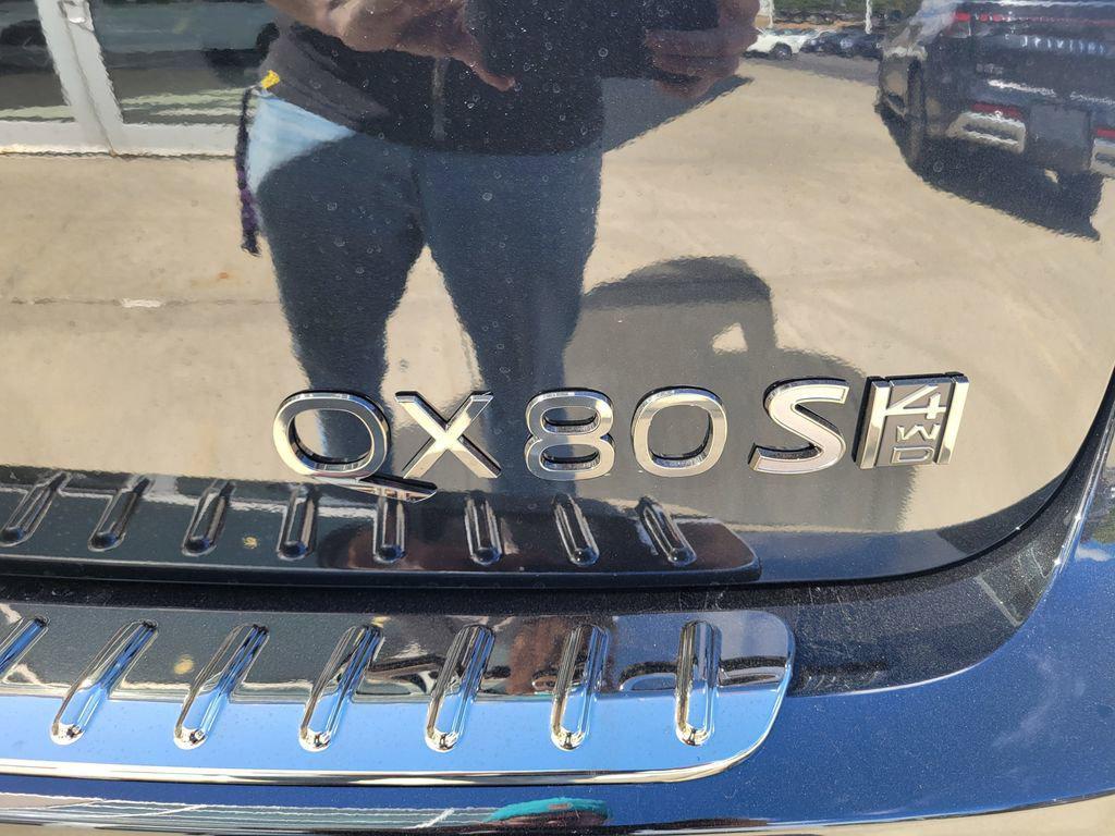 new 2026 INFINITI QX80 car, priced at $101,895