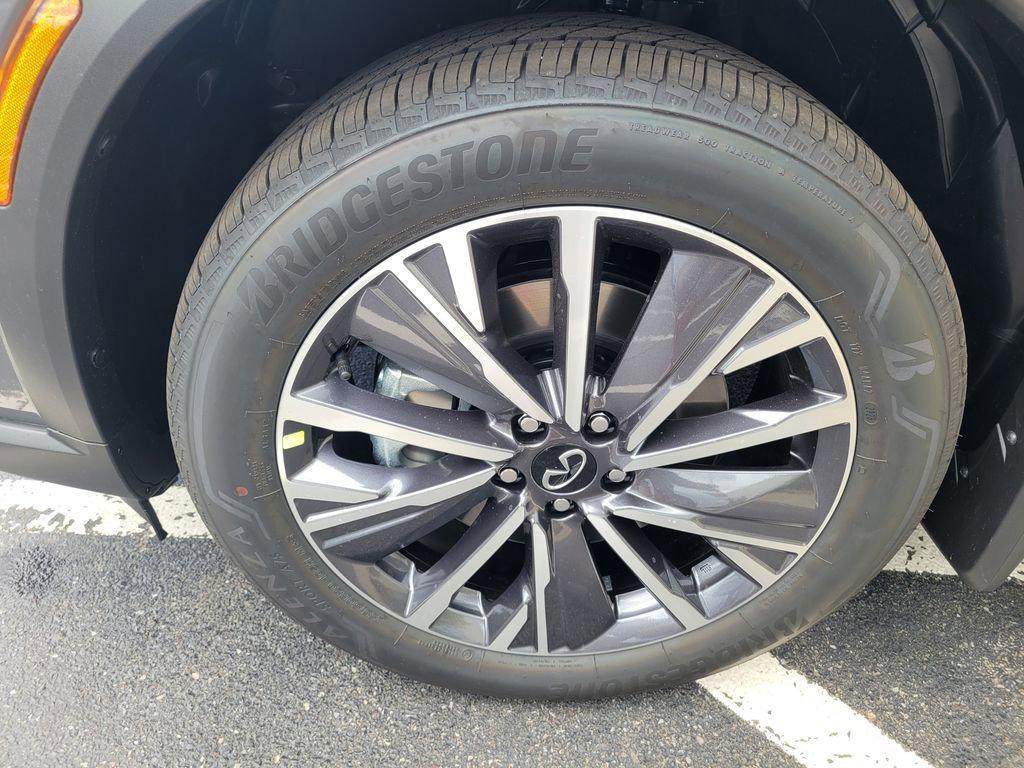 new 2026 INFINITI QX60 car, priced at $53,850