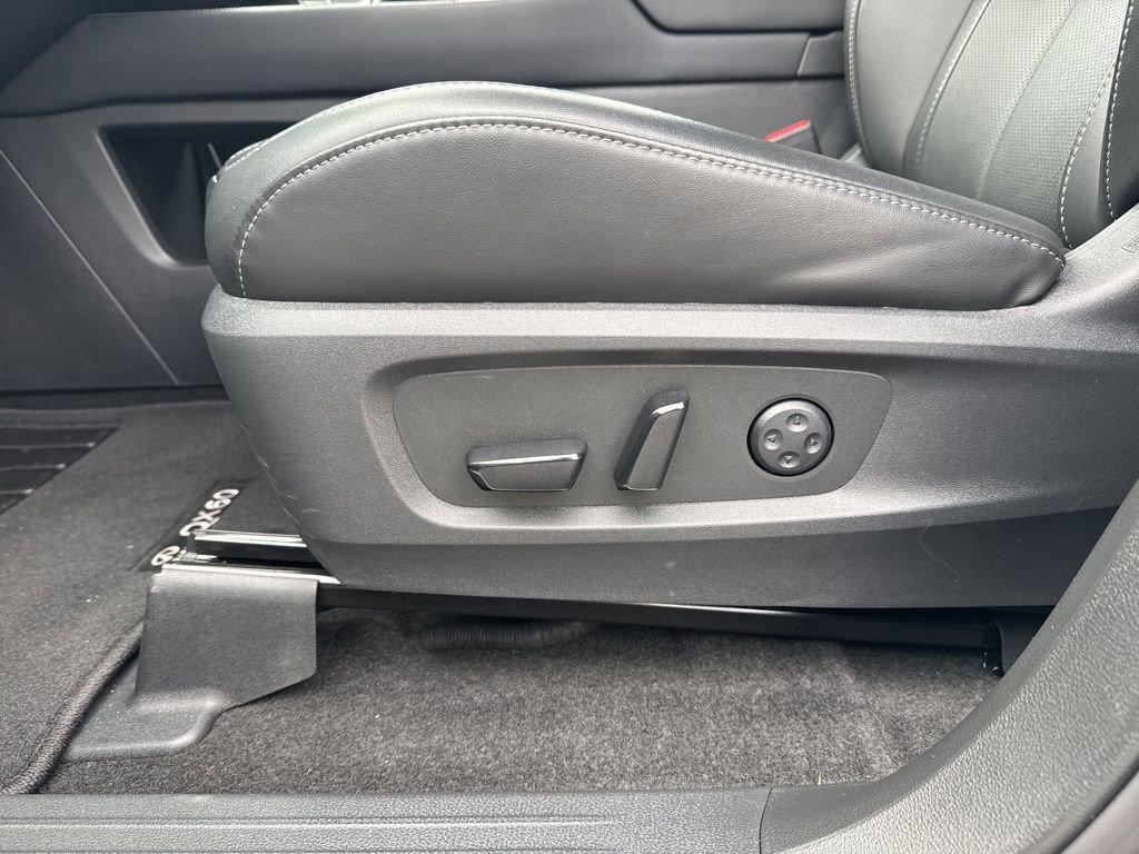 used 2025 INFINITI QX60 car, priced at $40,995