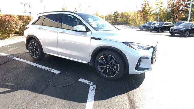 new 2025 INFINITI QX50 car, priced at $55,200