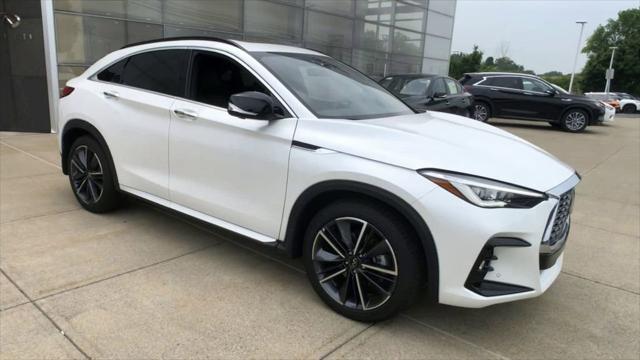 new 2025 INFINITI QX55 car, priced at $60,240
