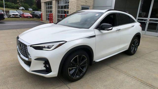 new 2025 INFINITI QX55 car, priced at $60,240
