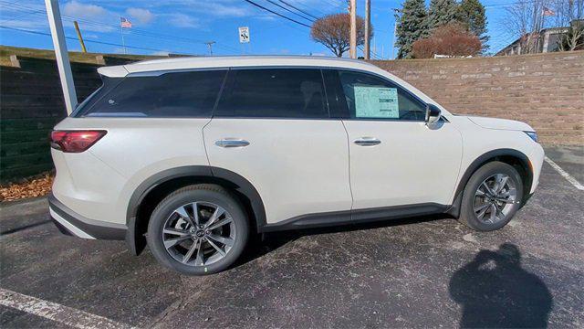 new 2025 INFINITI QX60 car, priced at $62,365