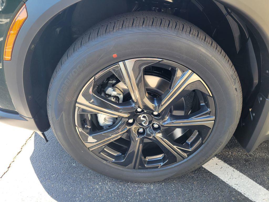 new 2026 INFINITI QX60 car, priced at $67,220