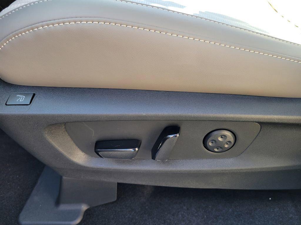 new 2026 INFINITI QX60 car, priced at $67,220