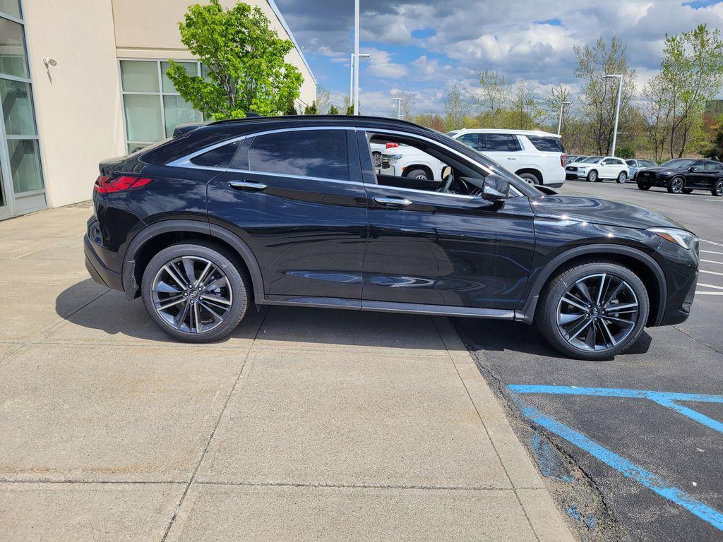 new 2025 INFINITI QX55 car, priced at $50,840