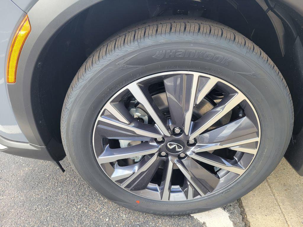 new 2026 INFINITI QX60 car, priced at $54,690