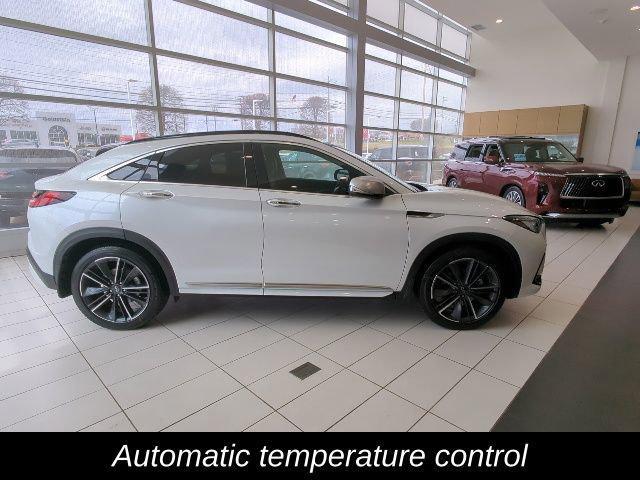 new 2025 INFINITI QX55 car, priced at $52,350