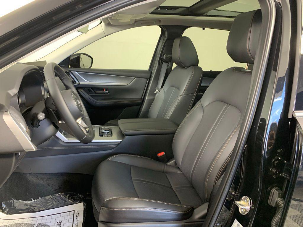 new 2025 Mazda CX-90 car, priced at $42,555