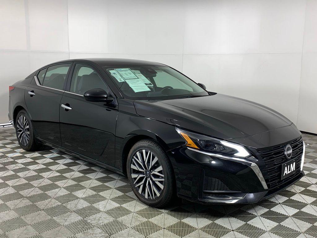 used 2023 Nissan Altima car, priced at $17,920