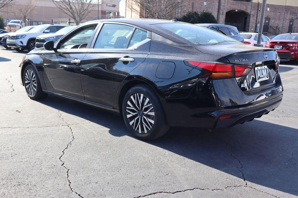 used 2023 Nissan Altima car, priced at $17,420