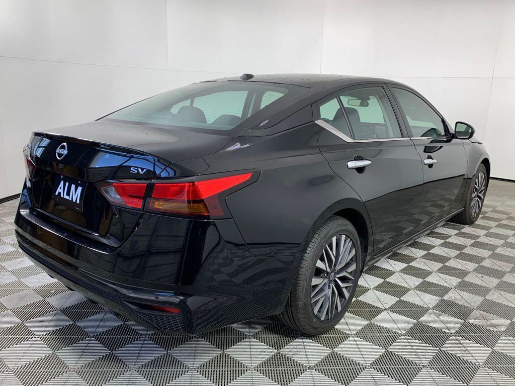 used 2023 Nissan Altima car, priced at $17,920