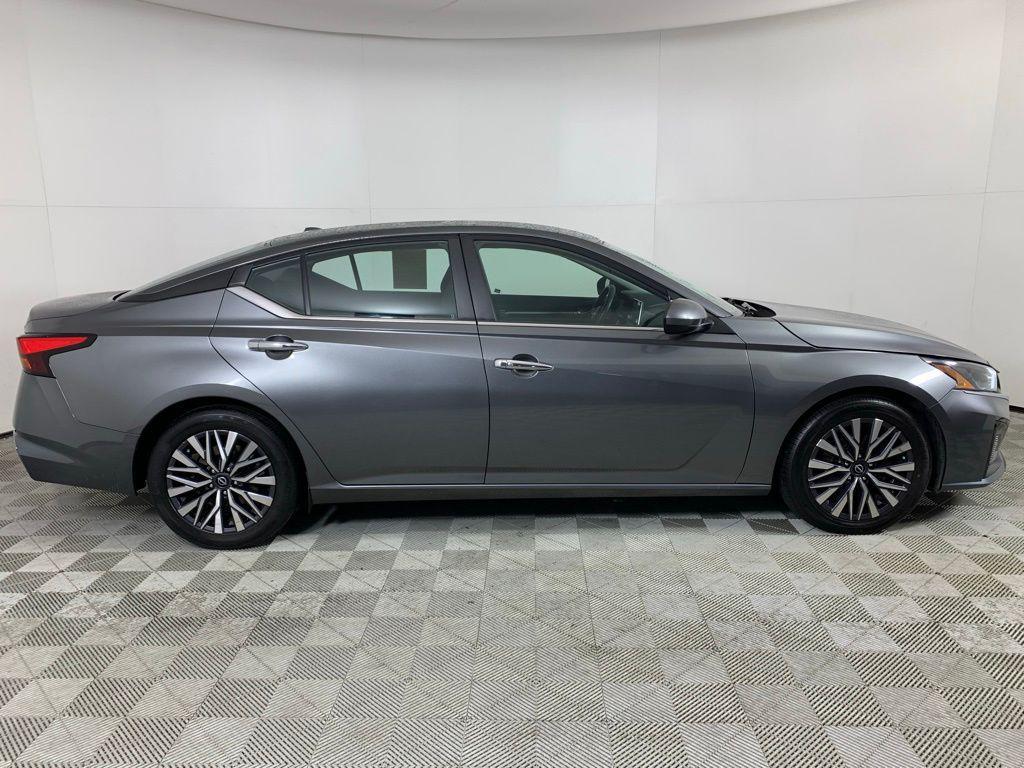 used 2023 Nissan Altima car, priced at $17,920