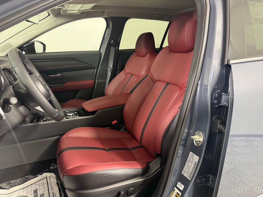 new 2025 Mazda CX-50 Hybrid car, priced at $38,610