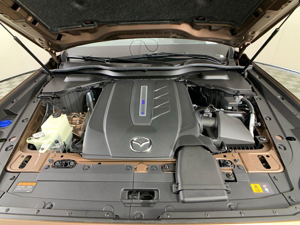 used 2025 Mazda CX-70 PHEV car, priced at $41,620