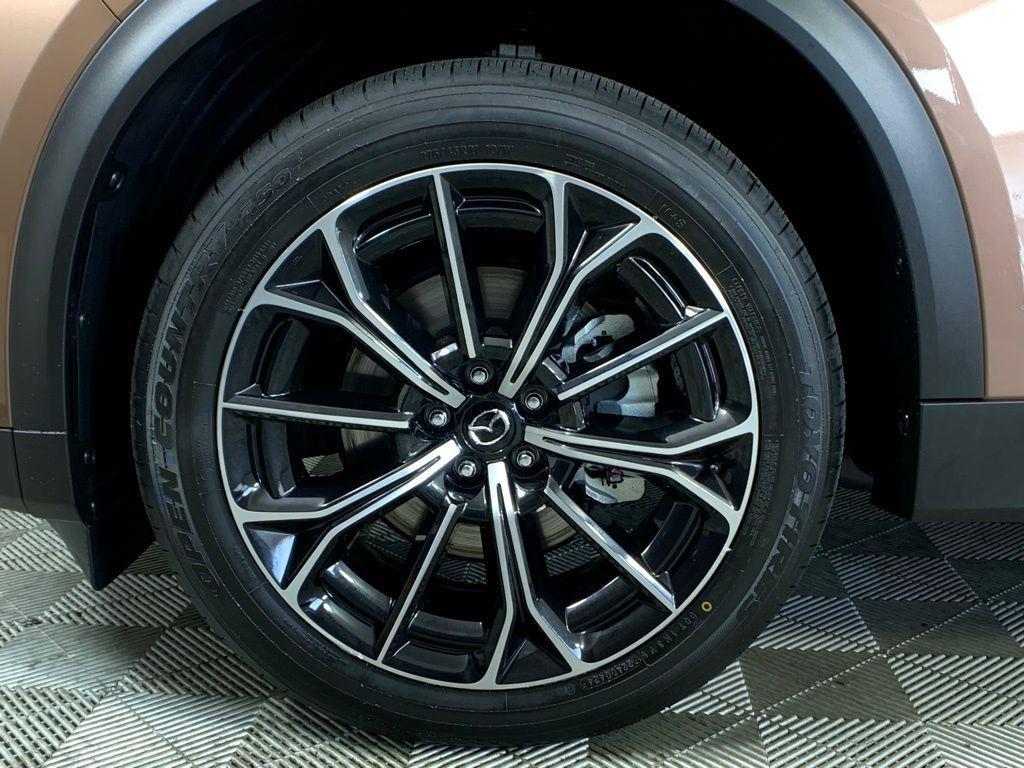 used 2025 Mazda CX-70 PHEV car, priced at $41,620