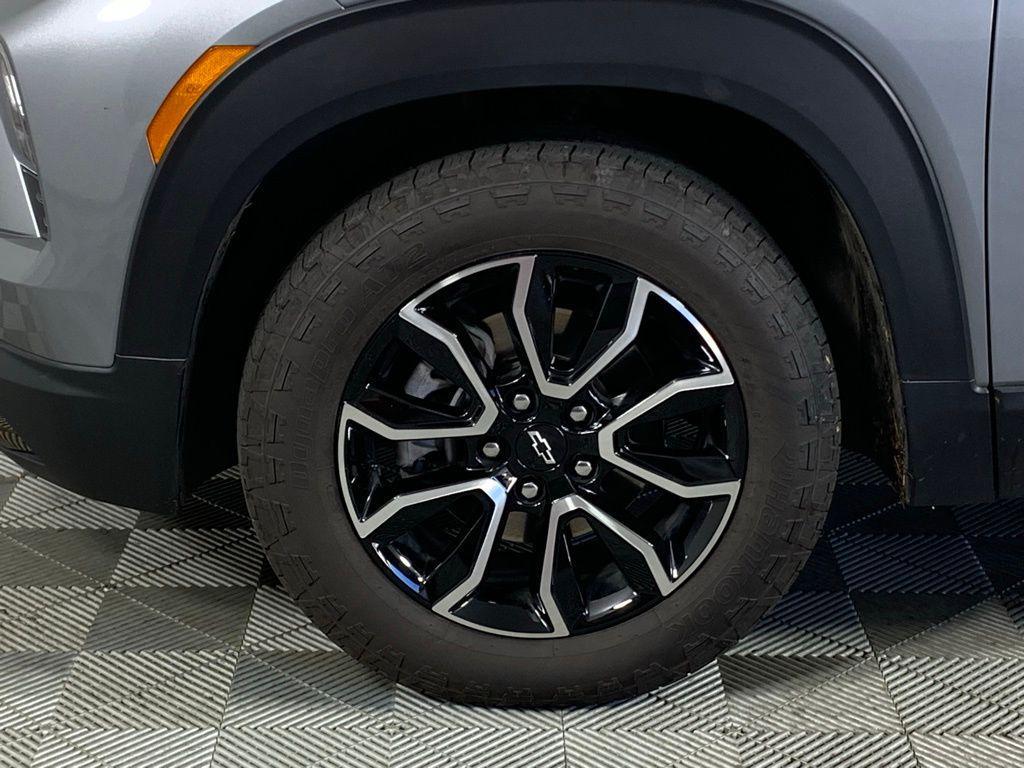 used 2024 Chevrolet TrailBlazer car, priced at $24,420