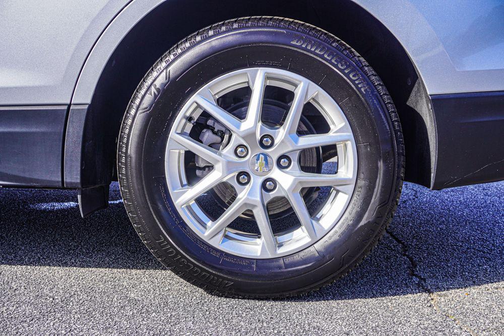 used 2022 Chevrolet Equinox car, priced at $21,420