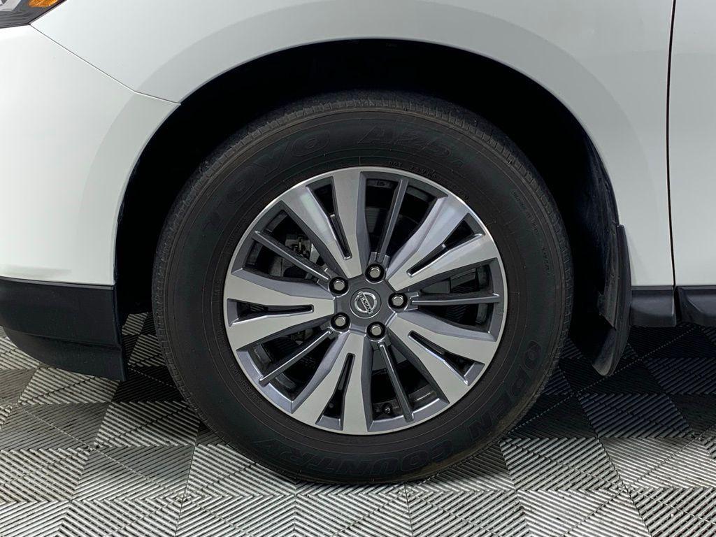 used 2020 Nissan Pathfinder car, priced at $19,960