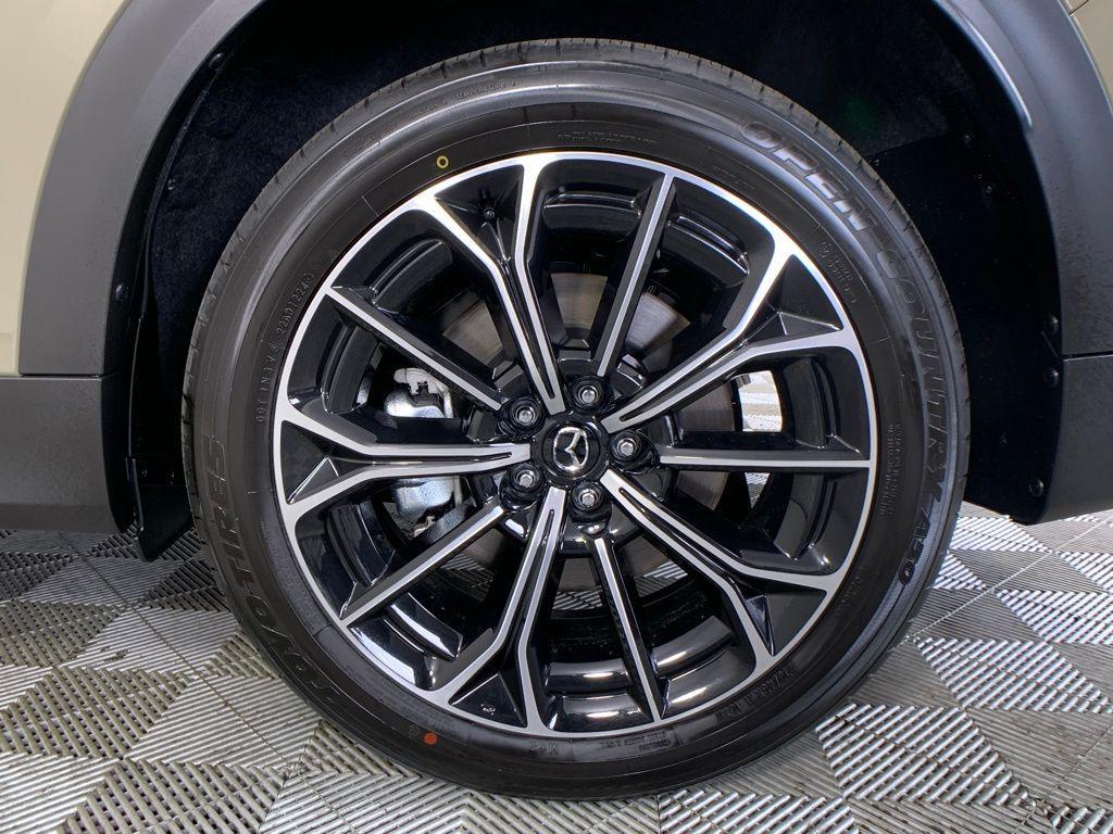 used 2025 Mazda CX-70 PHEV car, priced at $39,920