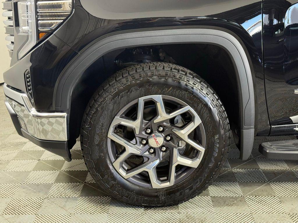 used 2025 GMC Sierra 1500 car, priced at $59,920