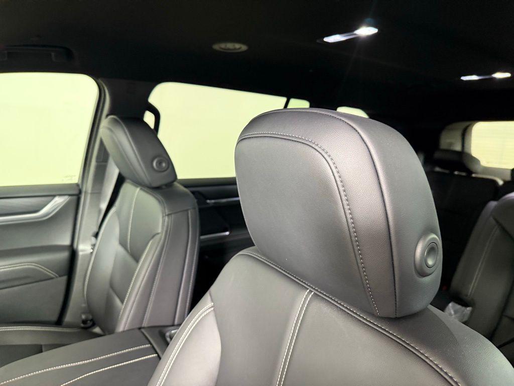 used 2025 GMC Acadia car, priced at $37,920