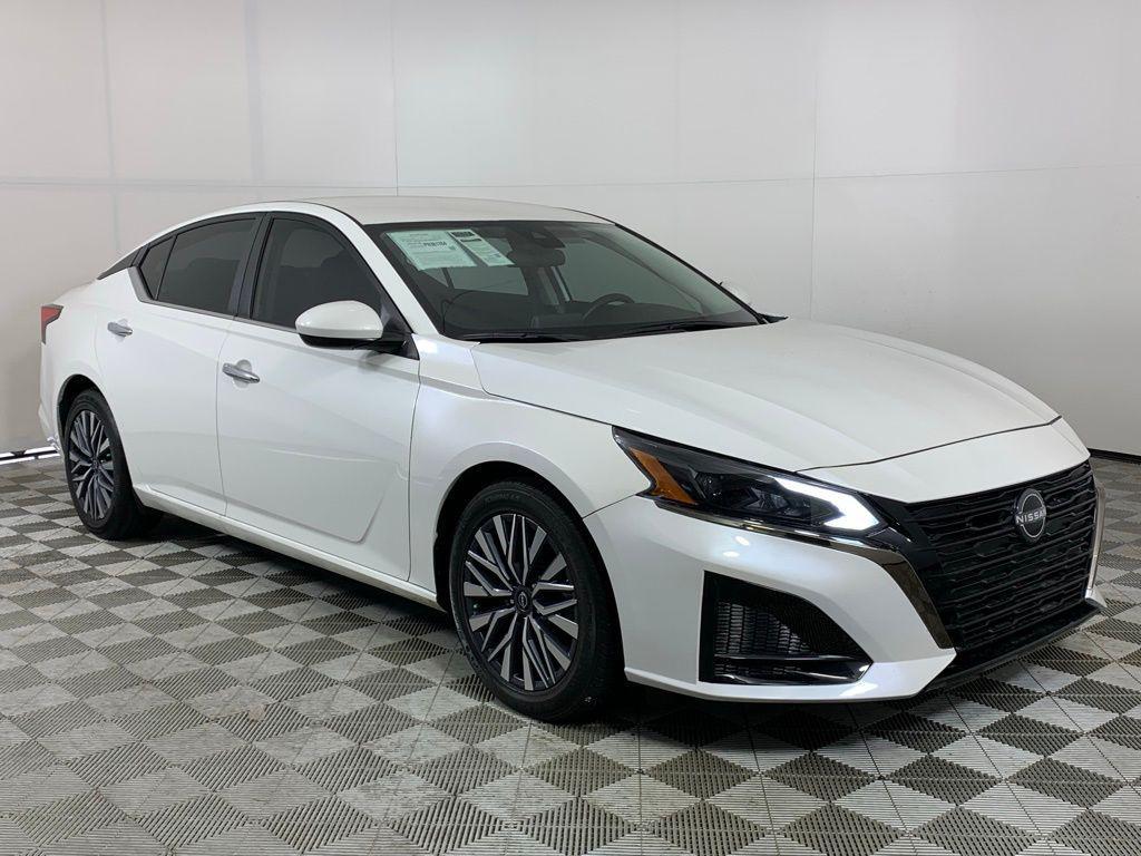 used 2023 Nissan Altima car, priced at $17,920
