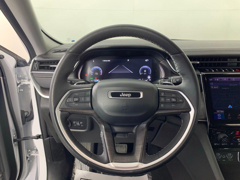 used 2023 Jeep Grand Cherokee car, priced at $27,970