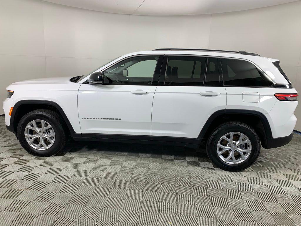 used 2023 Jeep Grand Cherokee car, priced at $27,970
